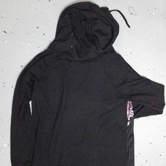 Light hoodie - Picture 4 of 4
